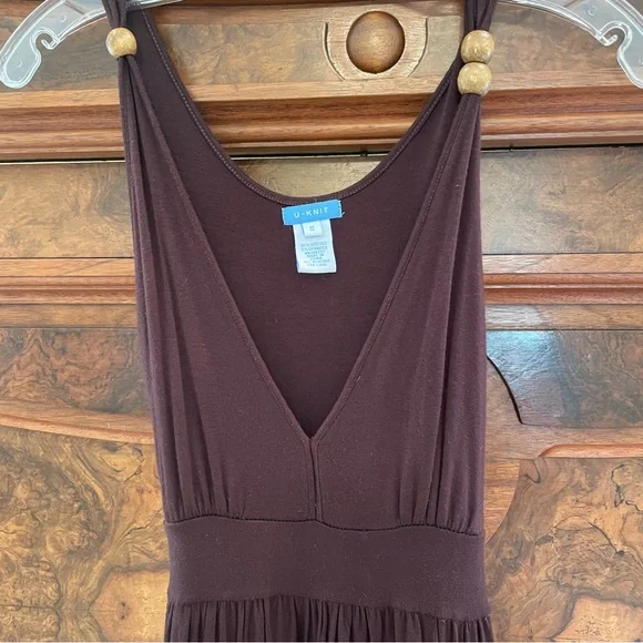 U-Knit Brown Stretchy Sleeveless V-neck Dress with Tie Waist - Picture 4 of 9